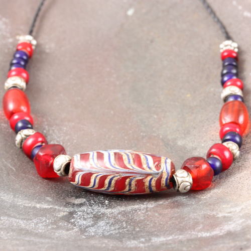 アンティーク ヴェネチアンフェザー ワックスコードネックレス　Antique Venetian Feather waxcord Necklace