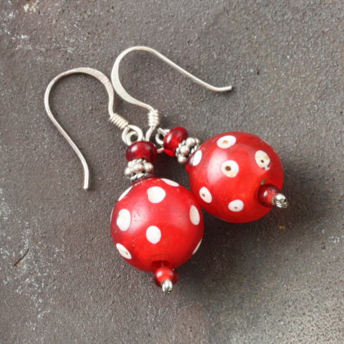 アンティーク ヴェネチアンファンシー レッドスカンク ピアス Antique Venetian Fancy Red Skunk Earrings